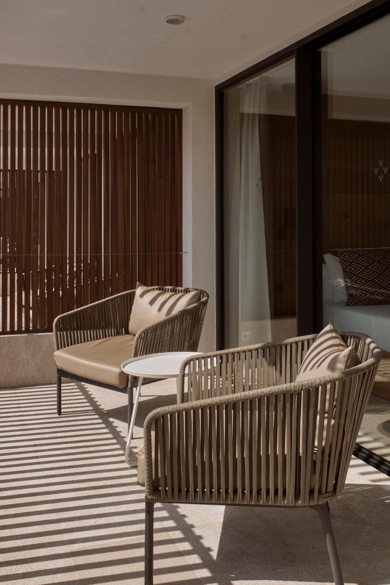 Las Gaviotas Suites Hotel & Spa Плая де Муро Екстериор снимка