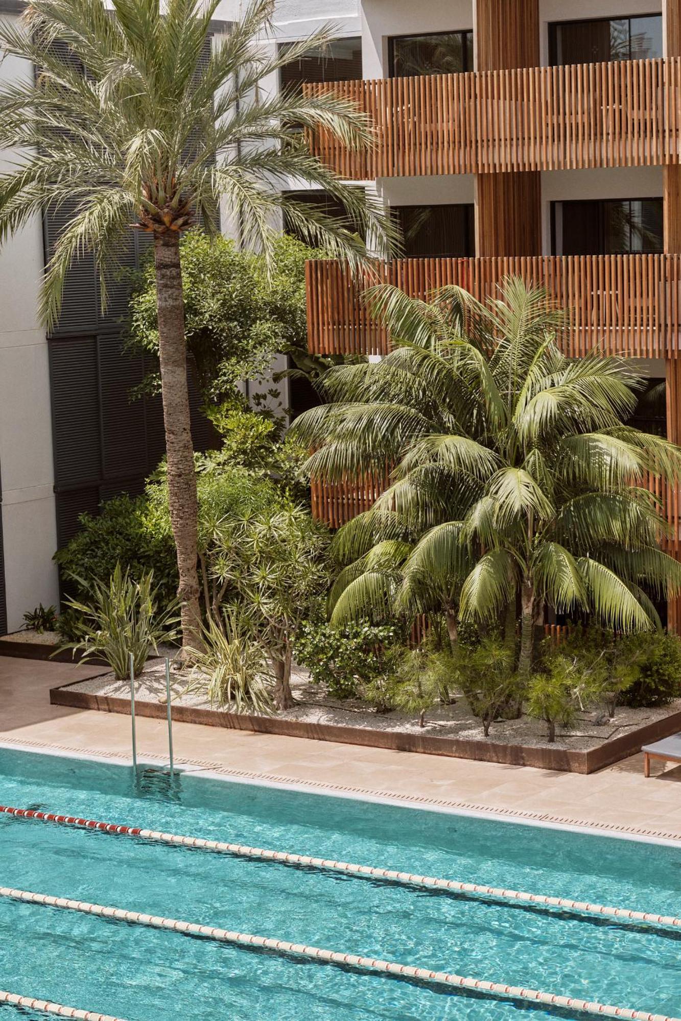 Las Gaviotas Suites Hotel & Spa Плая де Муро Екстериор снимка